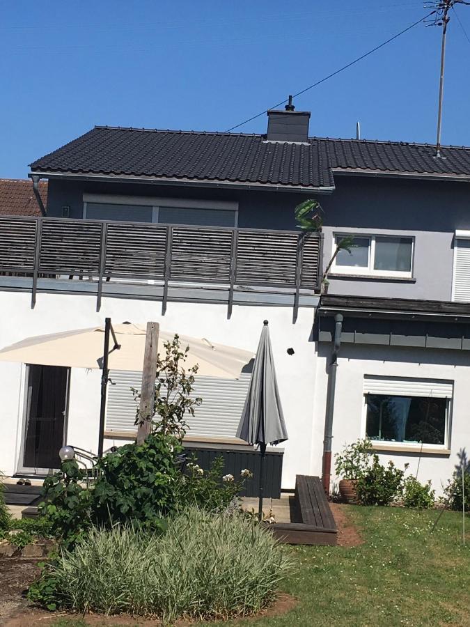Apartamento Tor Zum Pfaelzerwald Pirmasens Exterior foto